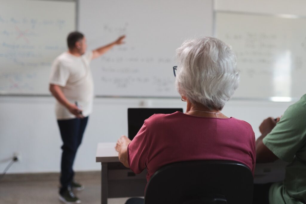 Inscrições são gratuitas e devem ser realizadas através da internet. (Imagem: Divulgação)