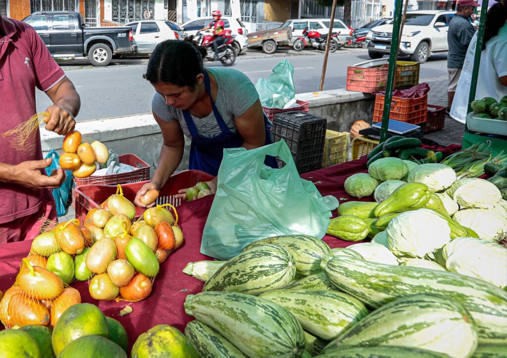 Feira acontece tradicionalmente nas sextas-feiras. (Imagem: Divulgação/Secom/PMC)