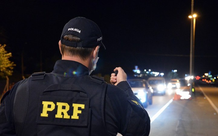 Operação se estenderá até às 23h59min de 1º de Janeiro. (Imagem: Divulgação/PRF)