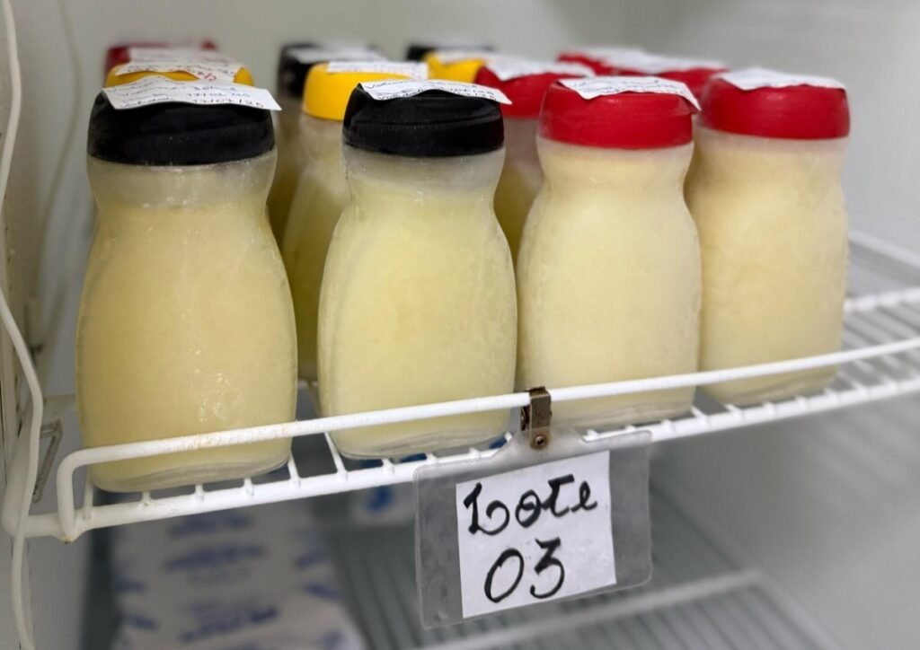 Atualmente, há 25 litros em estoque no banco de leite. (Imagem: Ascom HRJN)