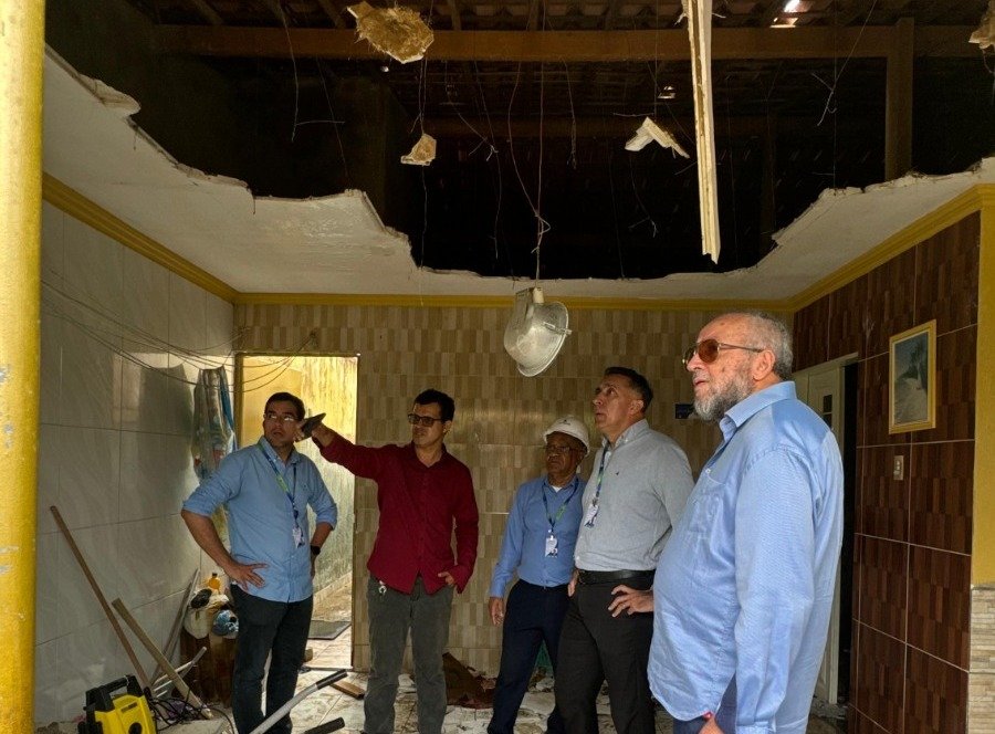 Rompimento aconteceu na noite da quinta-feira (07). (Imagem: Divulgação/Compesa)