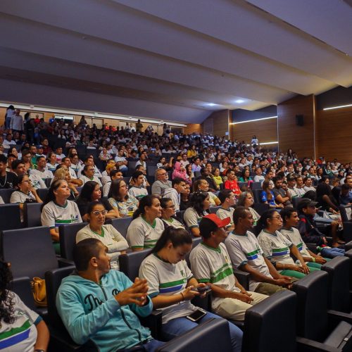 Estudantes também podem obter cursos de qualificação profissional. (Imagem: Divulgação/Ascom)