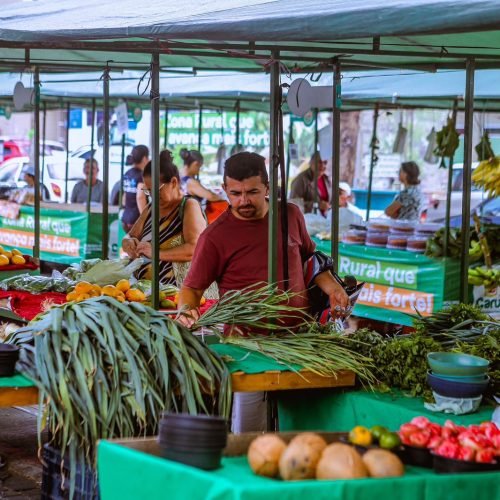 Espaço contará com 22 feirantes e irá funcionar no anfiteatro da Praça Pipa. (Imagem:: Divulgação/Secom/PMC)