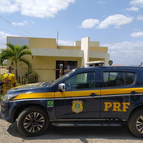 Jovem percorreu 6 Km a pé. (Imagem: Divulgação/PRF)