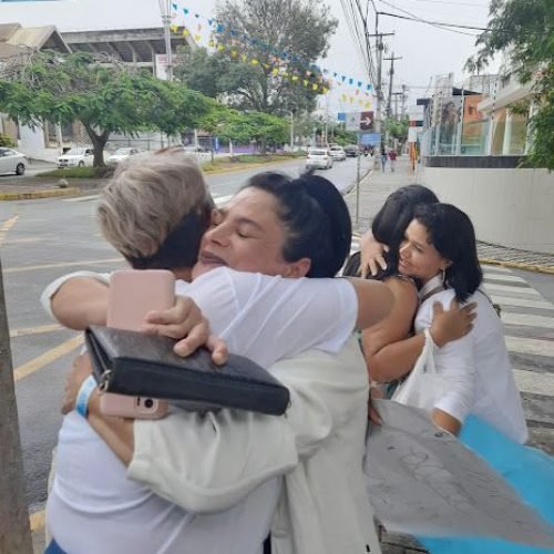 ponto-virgula-caruaru-abraçodenatal